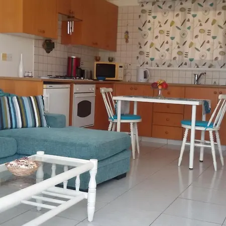 Lca3 Flat For You Paralimni